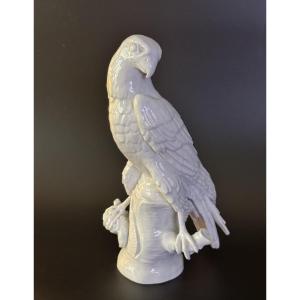 Berlin KPM Oiseau rapace (Faucon) en porcelaine H 24