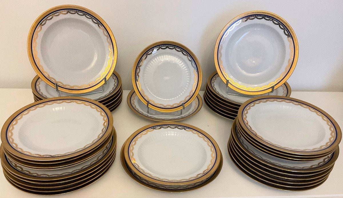 Porcelain Table And Coffee Service With Gold And Blue Decor-photo-2