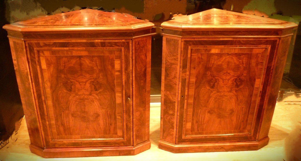 Pairs Of End 19th Century Corners