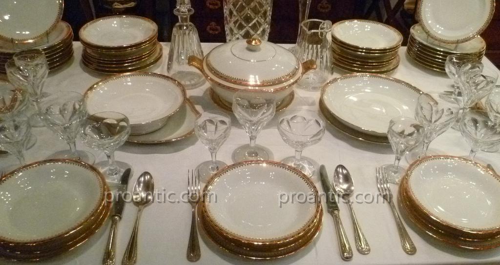 Service De Table En Porcelaine De Limoges-photo-4