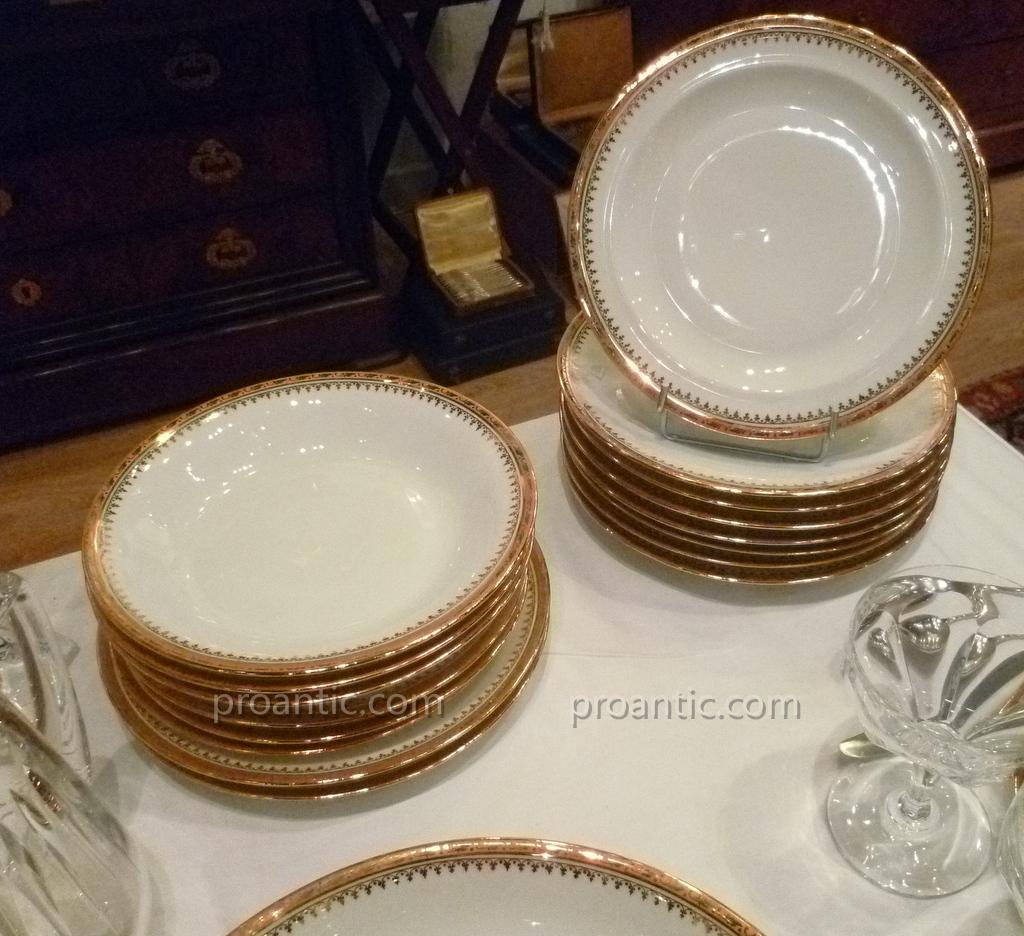 Service De Table En Porcelaine De Limoges-photo-8