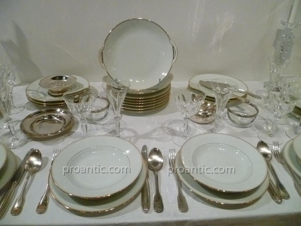 Service De Table En Porcelaine De Chez Haviland-photo-3