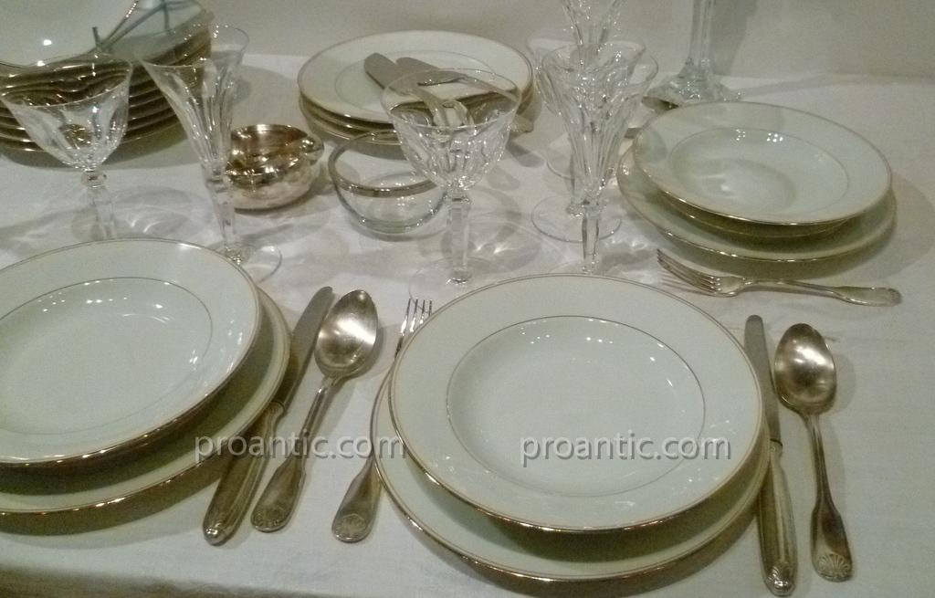 Service De Table En Porcelaine De Chez Haviland-photo-4