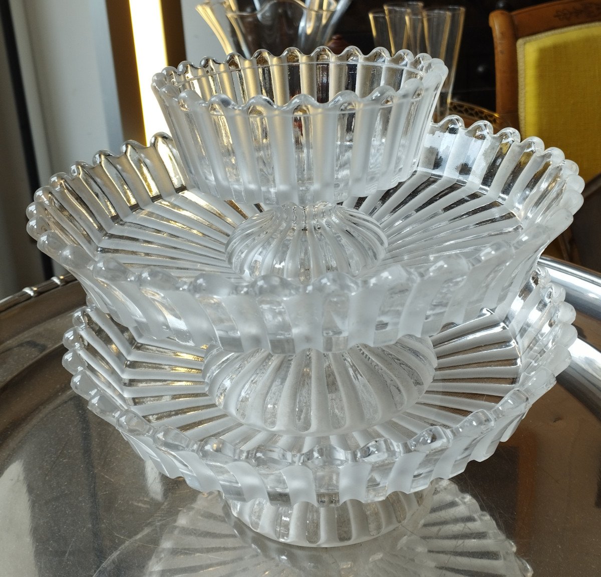 3 Baccarat Crystal Displays Or Fruit Bowls-photo-3