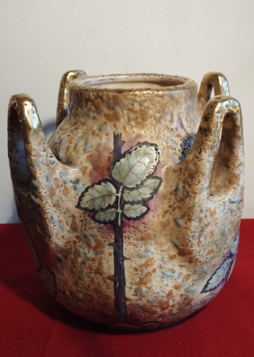 Vase Amphora  Austria Art nouveau a décor de roses-photo-3
