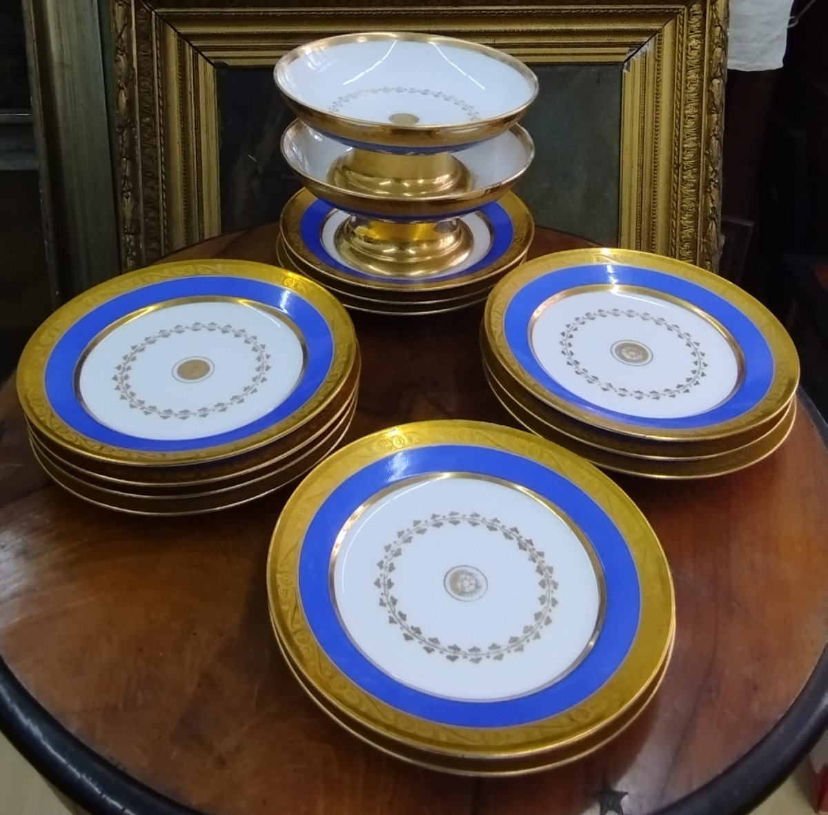 Paris Duhamel Porcelain Service Of 14 Pieces XIX