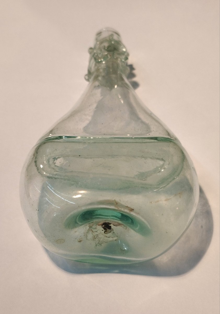 Baby Bottle Style In 18th Century Blown Glass-photo-4