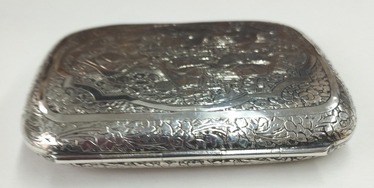 Silver Cigarette Case With Oriental Decor-photo-2