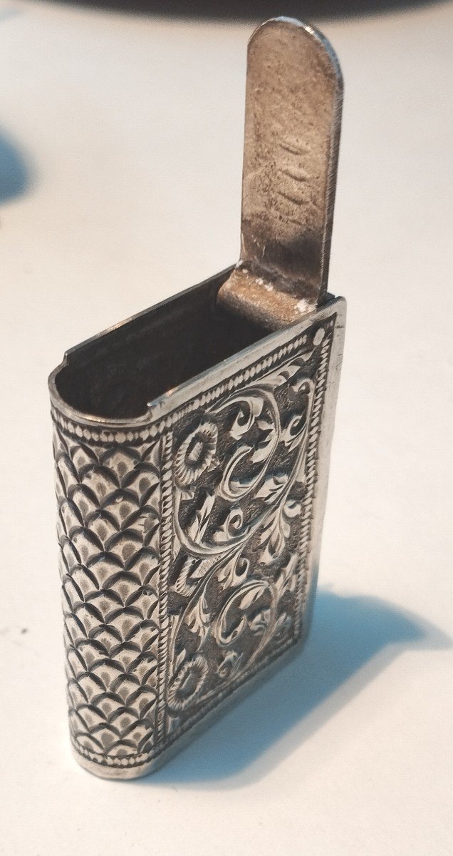 Pyrogenic Match Holder In The Shape Of A Book Silver XIX -photo-1