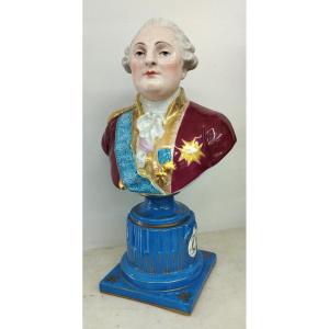 Buste  de Louis XVI en Porcelaine dans le goût de Sèvres XIX