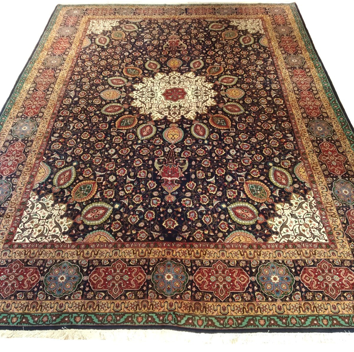 Persian Rug "tabriz" 390cmx290cm