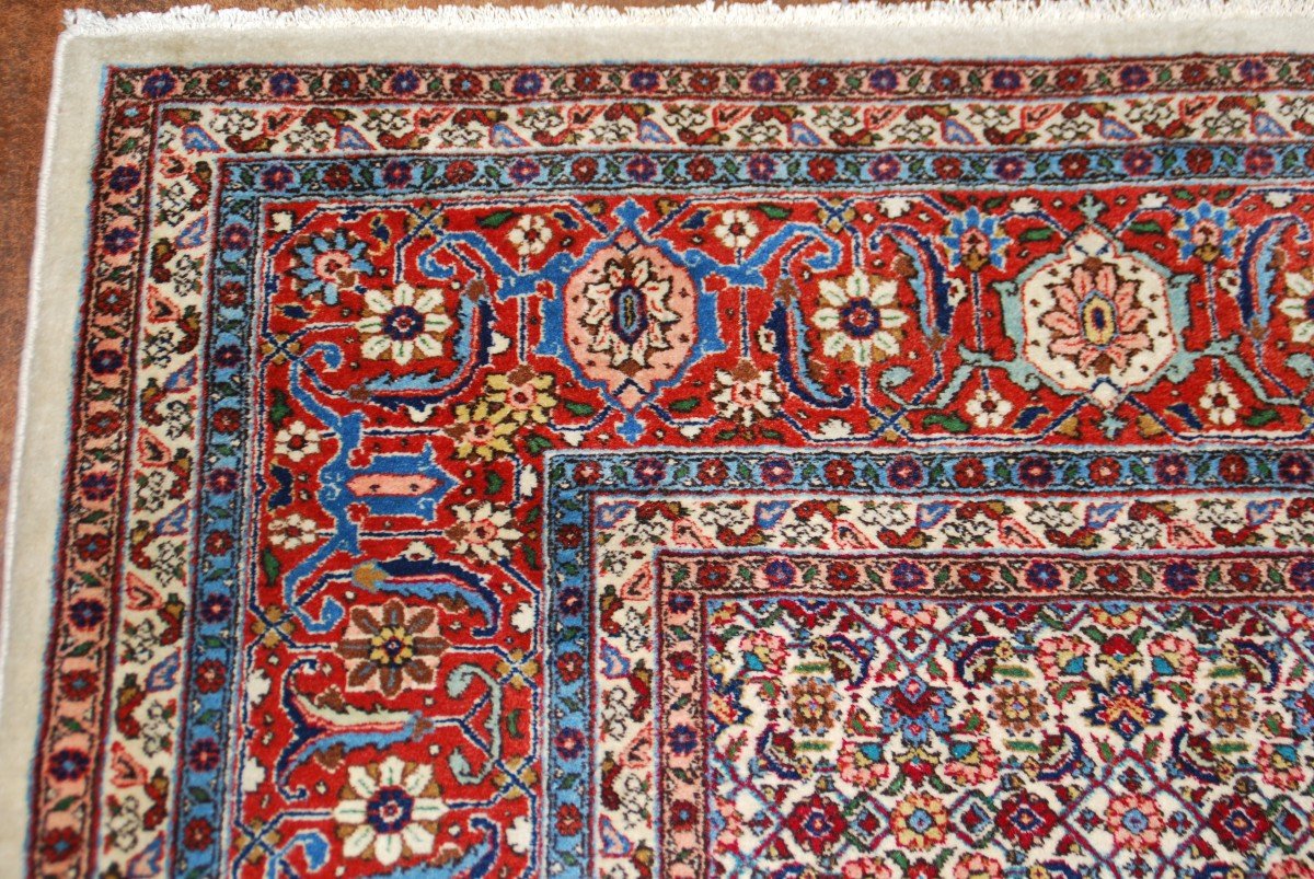 Persian Rug 307cmx274cm