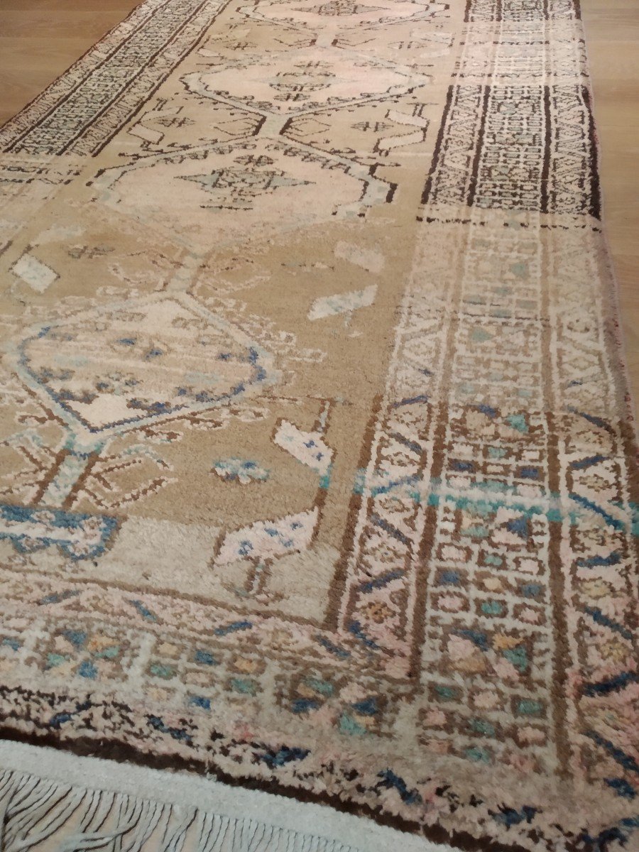 Persian Rug 208cmx100cm-photo-1