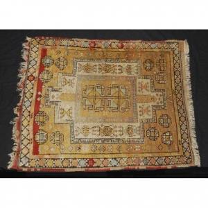 Old Carpet "bergamo" 126cmx106cm