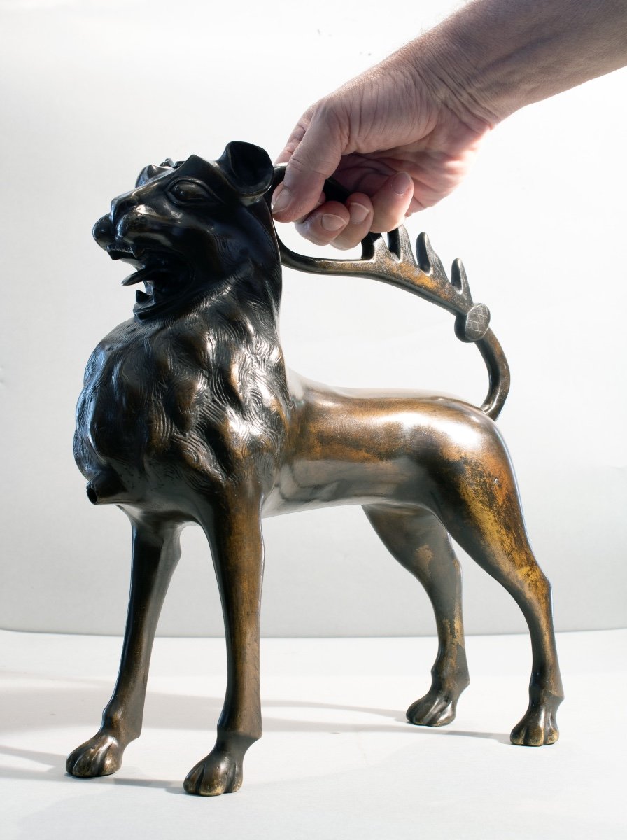 Aquamanile In Bronze And In The Shape Of A Lion (large Model)-photo-1