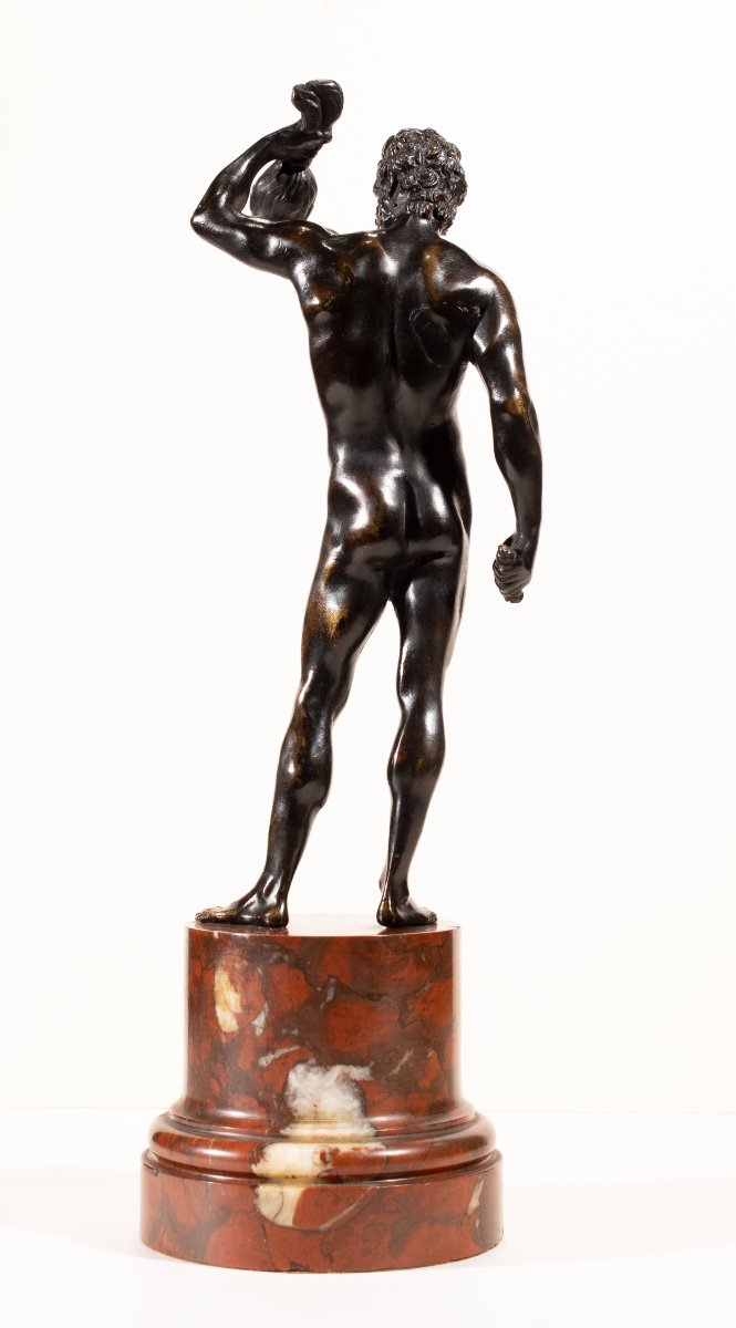 Sculpture en bronze d’époque XVIIe Siècle. Dieu Mars ou Guerrier-photo-1