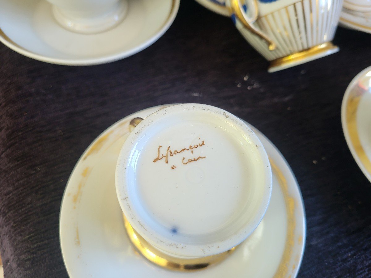 Ensemble  De 11 Tasses Porcelaine De Paris époque Restauration  Début XIXe Siècle -photo-2