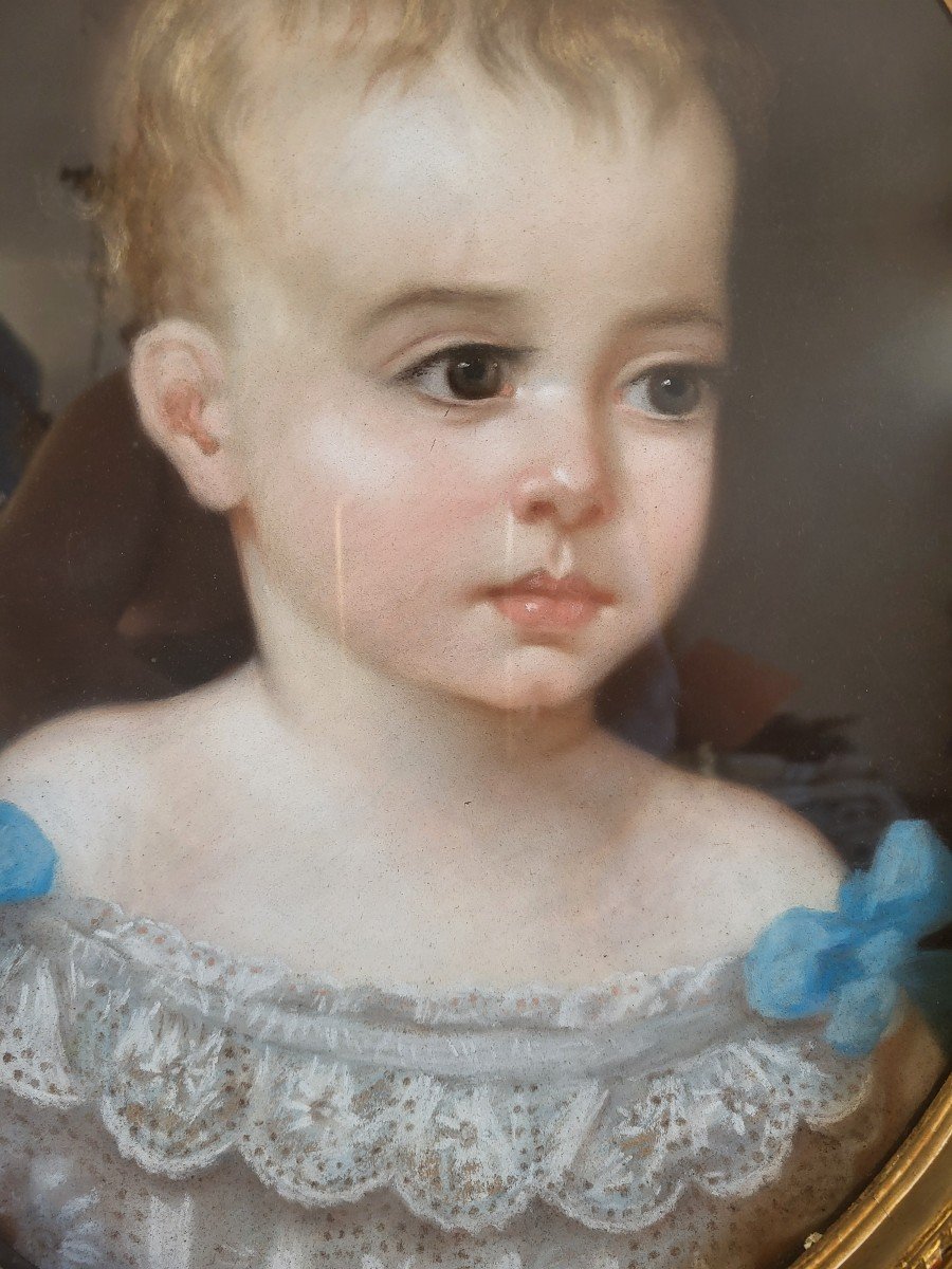 19th Century French School Pastel Portrait Of Young Child Golden Wood Frame -photo-2