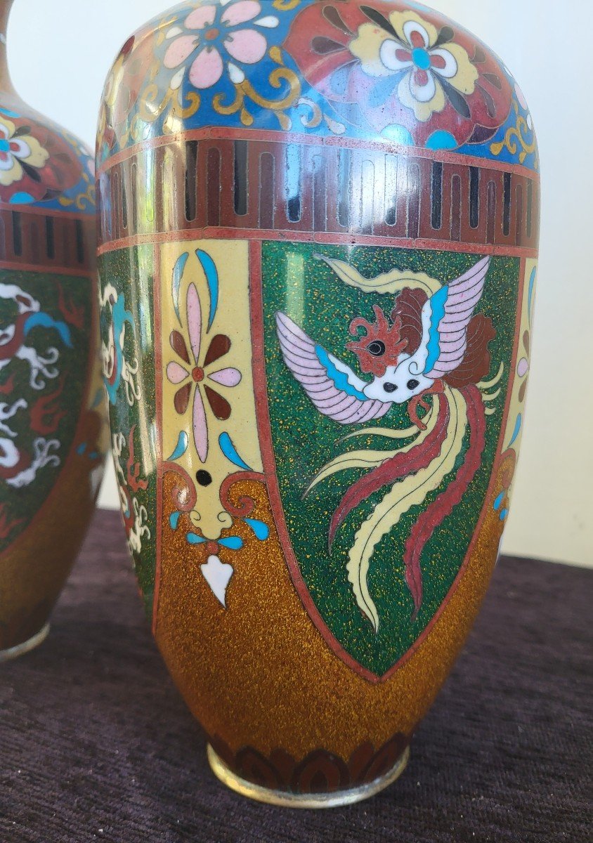 Paire De Vases  Cloisonnés  Japon  XIXe Siècle H31cm-photo-1