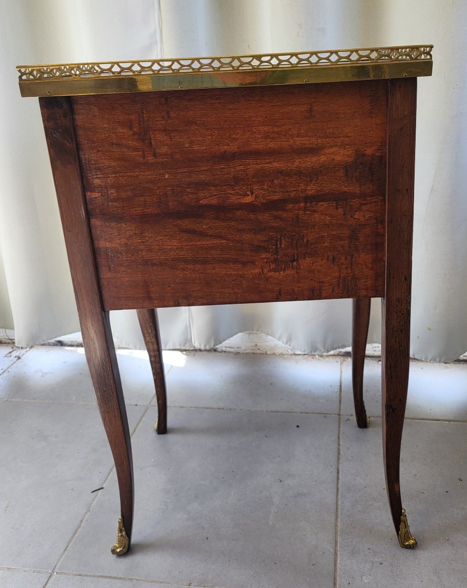 Louis XV Period 18th Century Chiffonniere Marquetry Coffee Table -photo-4