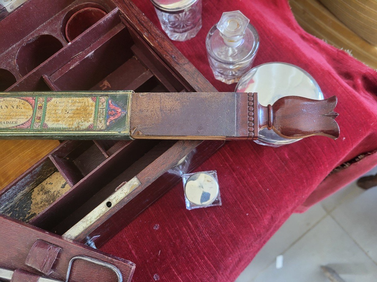 19th Century Crystal And Silver Travel Kit -photo-5