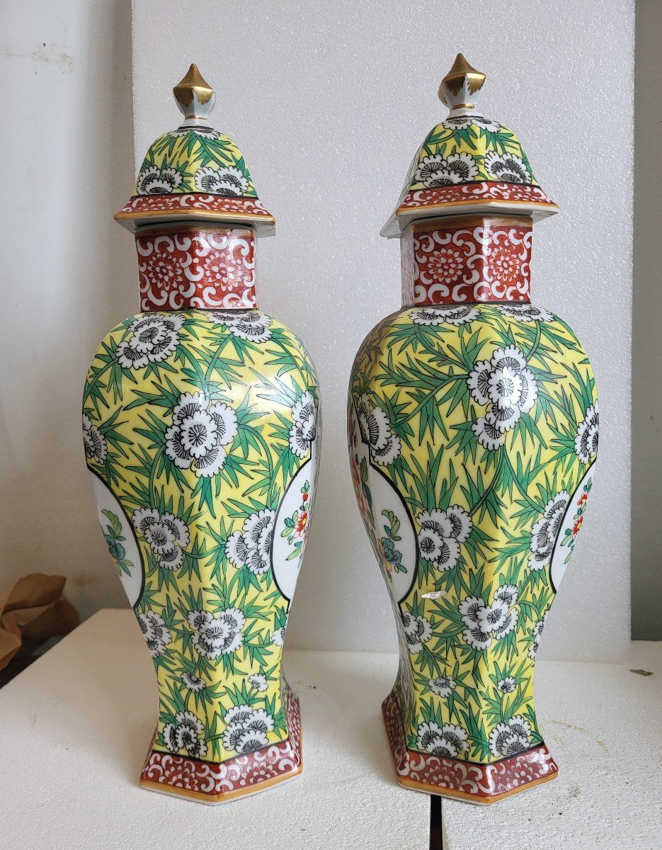 Pair Of Covered Porcelain Vases Paris Samson Late 19th Century -photo-3