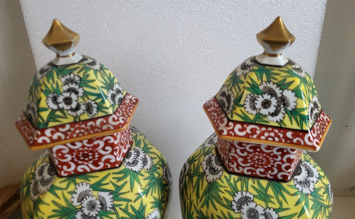 Pair Of Covered Porcelain Vases Paris Samson Late 19th Century -photo-4