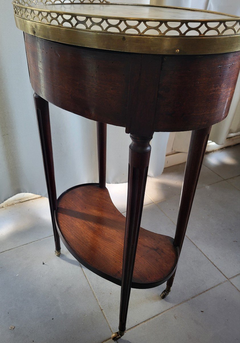 Small Louis XVI 18th Century Mahogany Coffee Table -photo-1