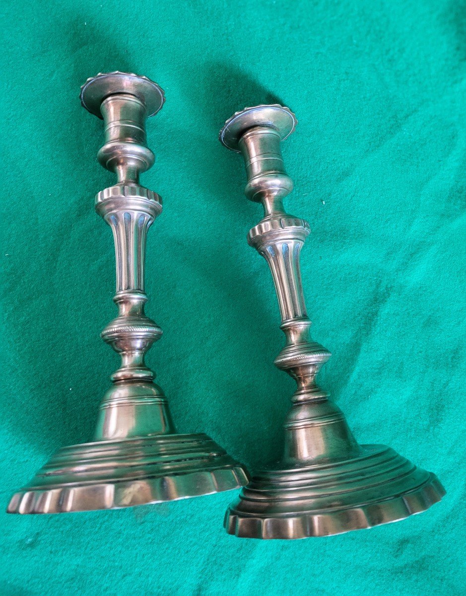 Pair Of 18th Century Turned Copper Office Candlesticks -photo-2