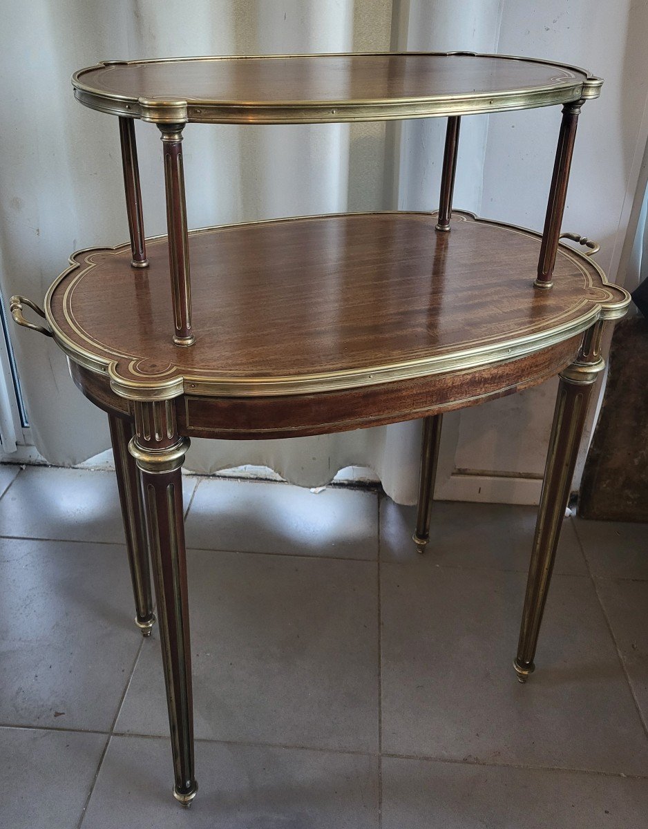 Louis XVI Mahogany Tea Table, 19th Century 