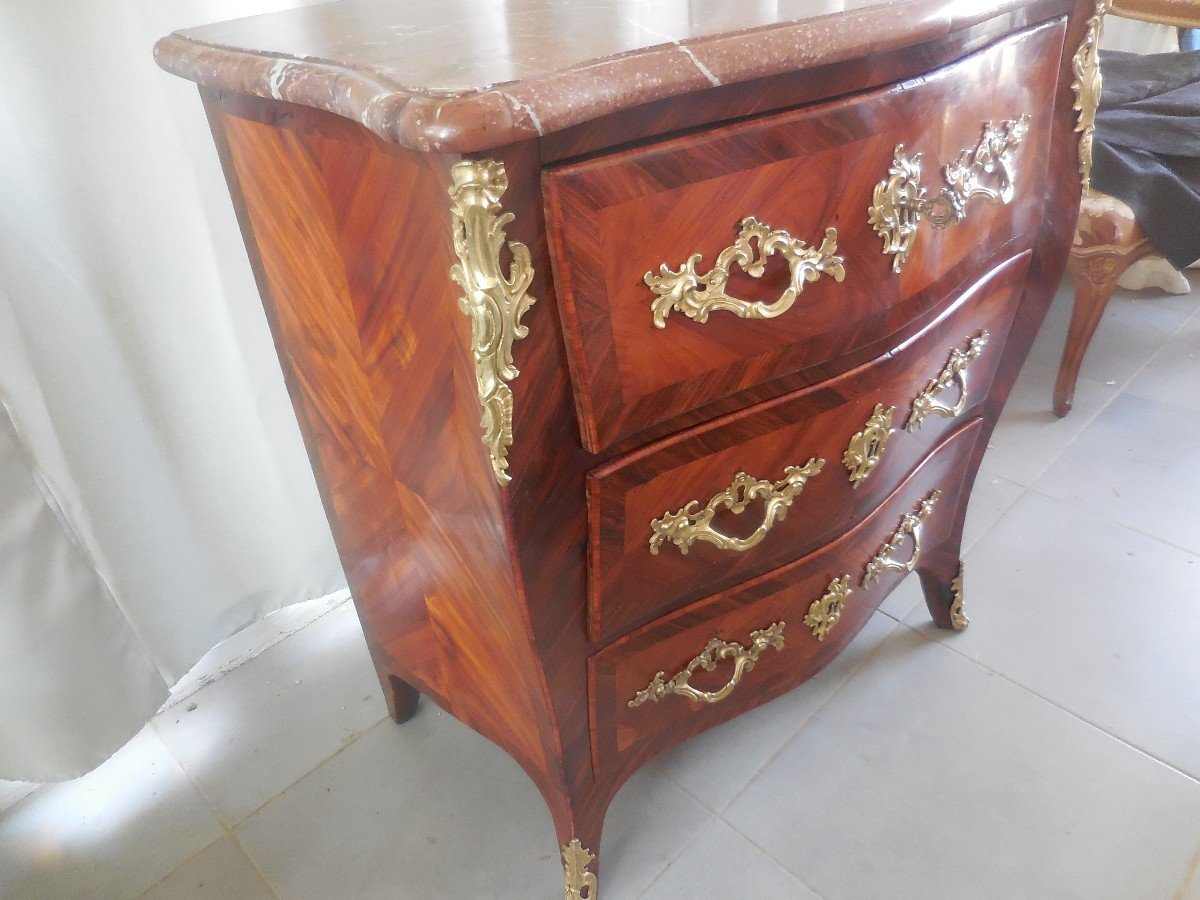 Commode d'entre-deux en Marqueterie  bois de violette Estampillée  R Dubois(1755)  époque Louis XV  XVIIIe-photo-4