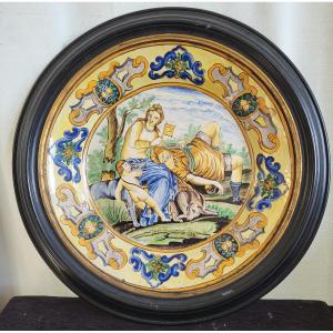 Large Majolica Dish, Italy, 19th Century 