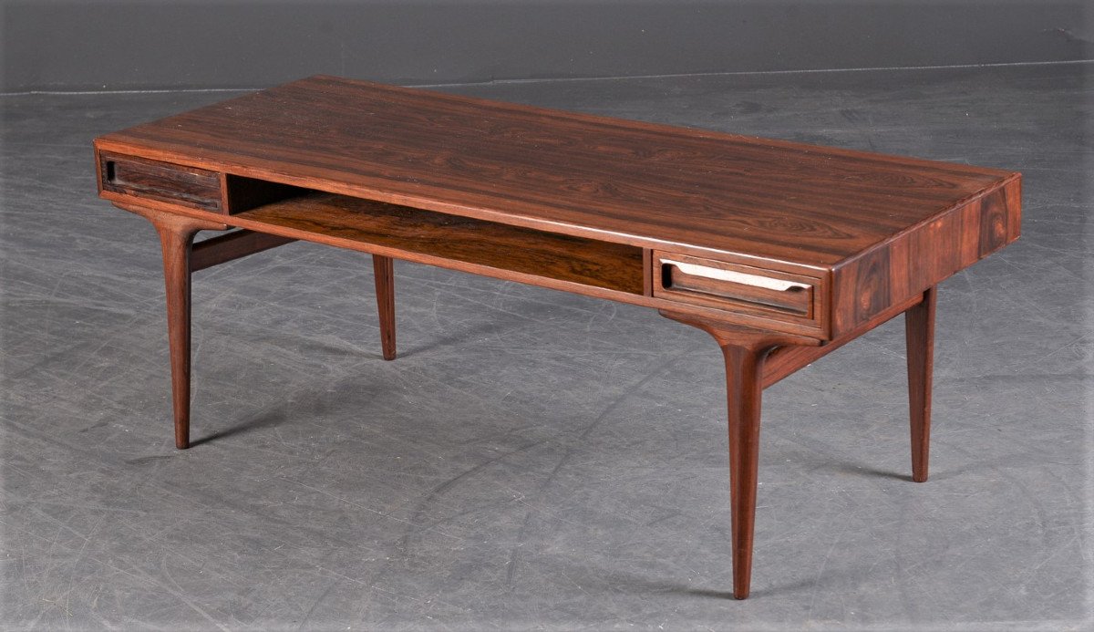 Scandinavian Coffee Table 1960, In Rosewood With Two Drawers And A Niche