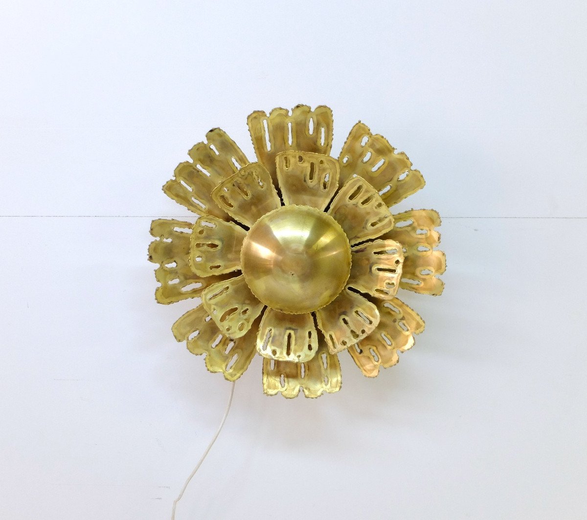 Svend Aage Holm Sorensen, Large Flower Model Wall Lamp, 1960-photo-4