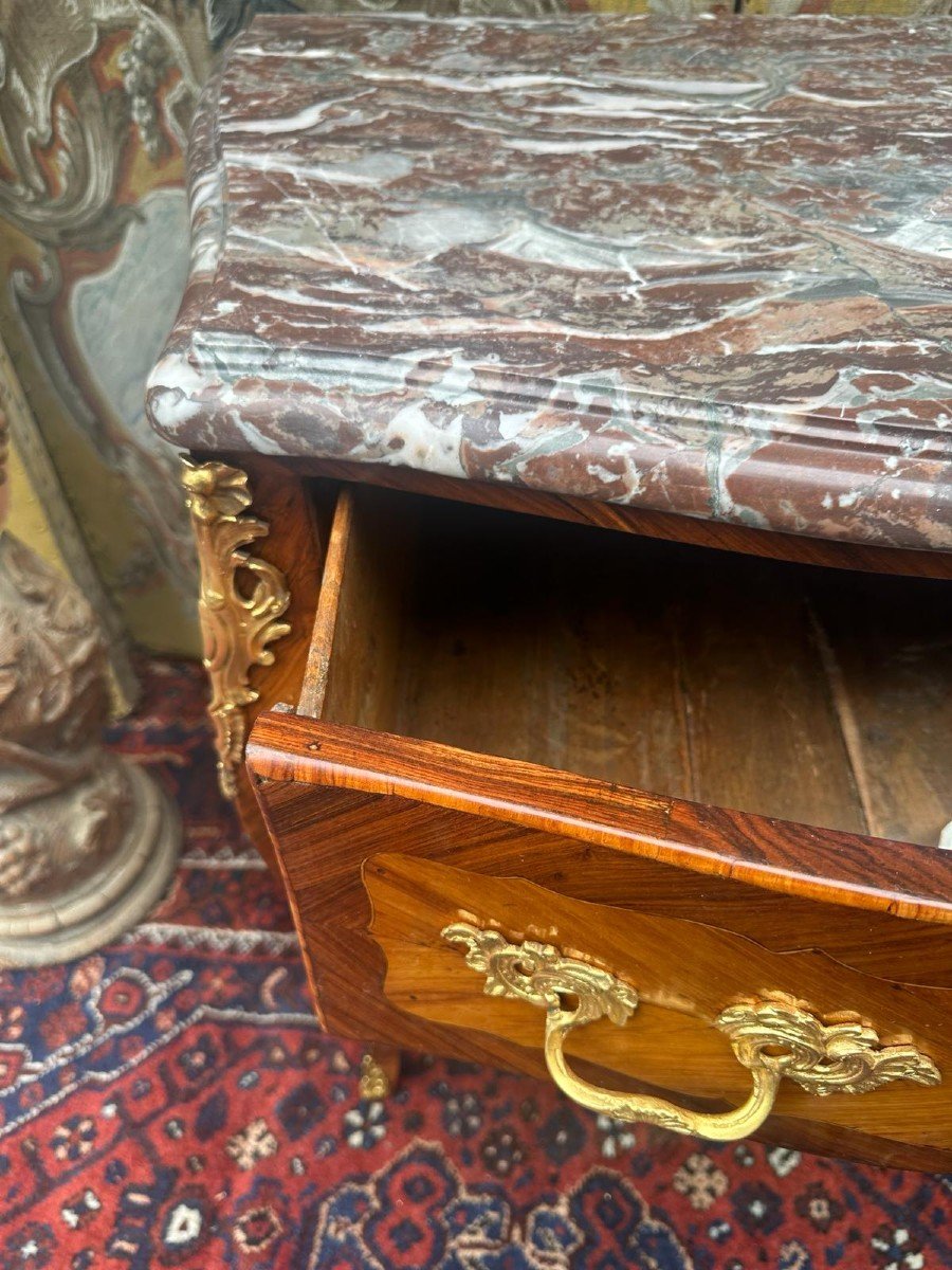 COMMODE SAUTEUSE LOUIS V ESTAMPILLEE -photo-2