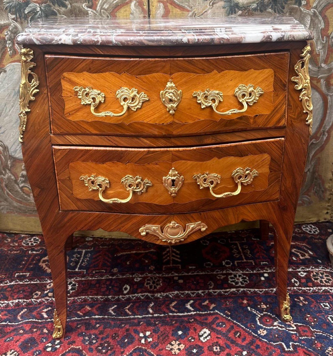 COMMODE SAUTEUSE LOUIS V ESTAMPILLEE -photo-3