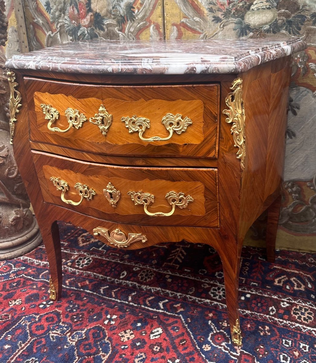 COMMODE SAUTEUSE LOUIS V ESTAMPILLEE -photo-4