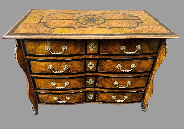 COMMODE MAZARINE EPOQUE DEBUT XVIII EN BOIS D OLIVIER ET ÉBÈNE 