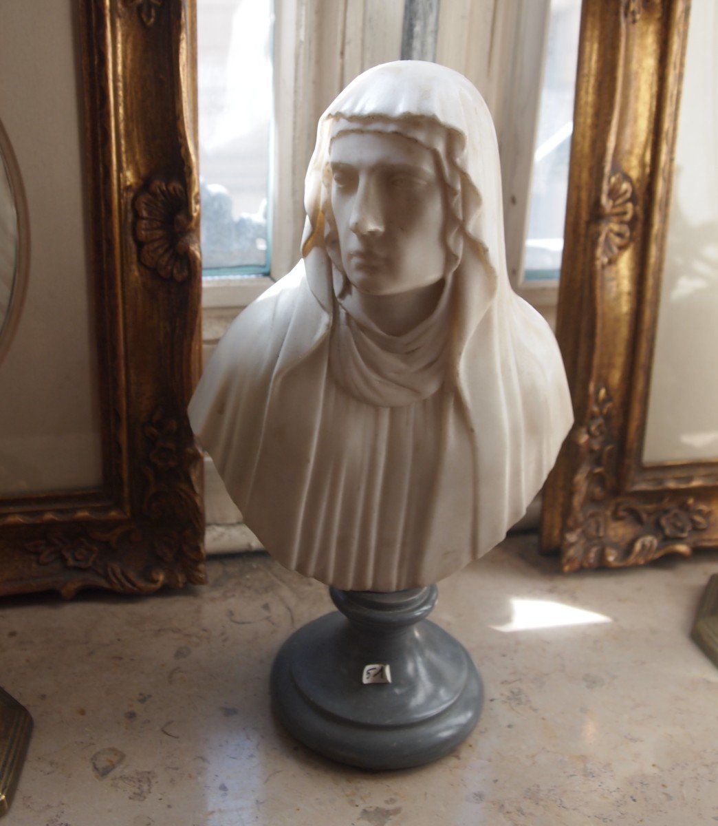 18th Century Marble Virgin-photo-1