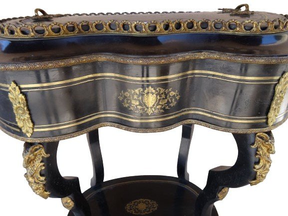 A Napoleon III Blackened Wood Planter-photo-3