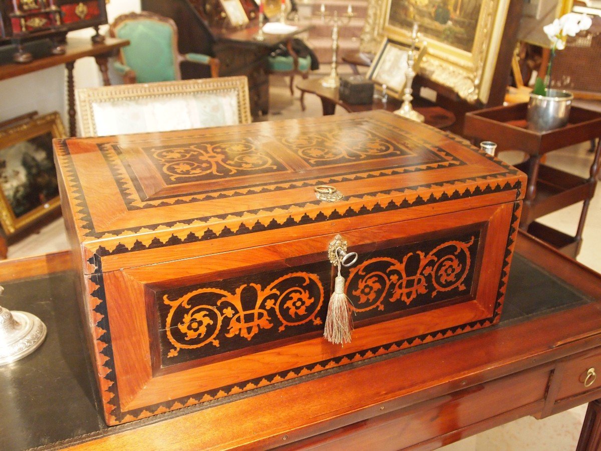 Large Marquetry Box Early 18th Time Attributed To Thomas Hache (1664 - 1747)-photo-3