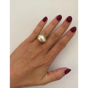 Gold Ring Set With A Biwa Button Pearl 