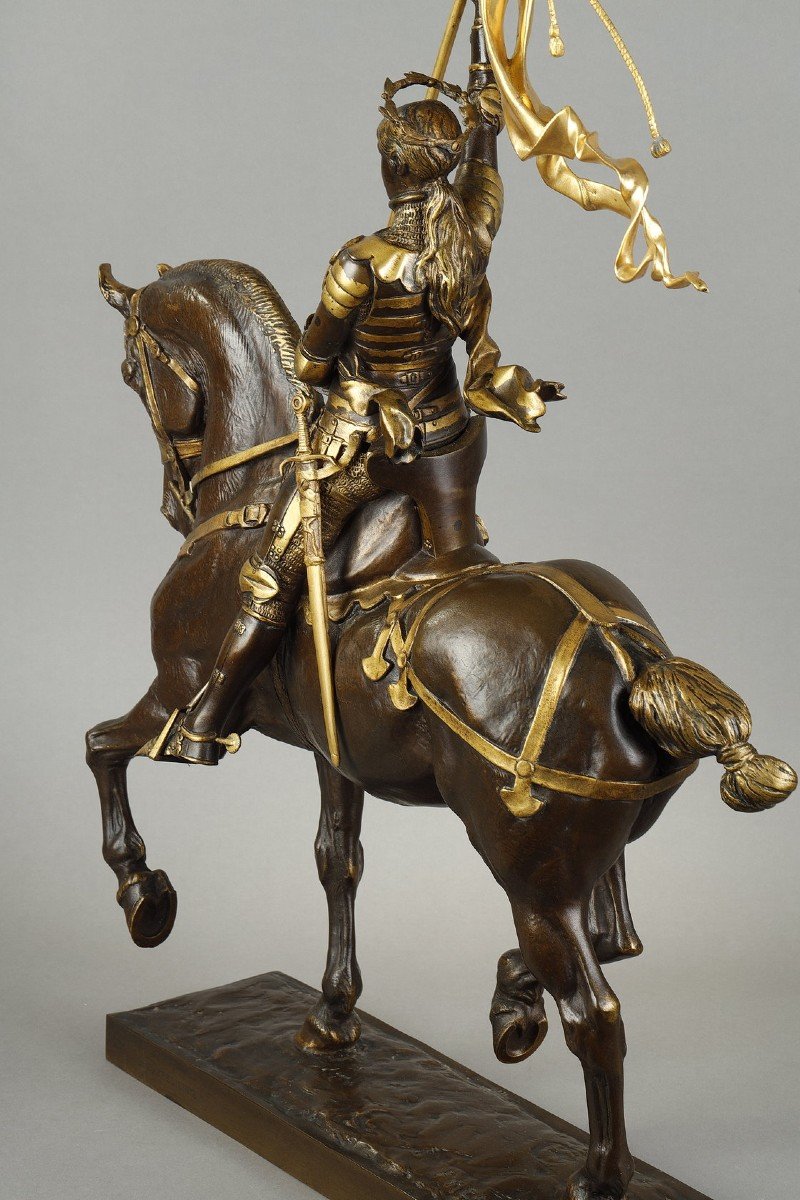 Joan Of Arc On Horseback - Emmanuel Fremiet (1824-1910)-photo-7