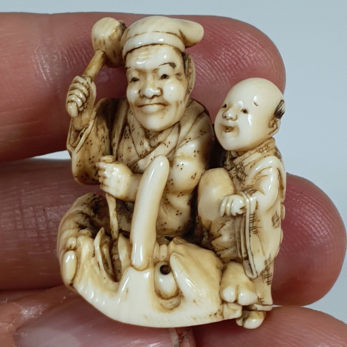 Netsuke  En Ivoire -photo-1