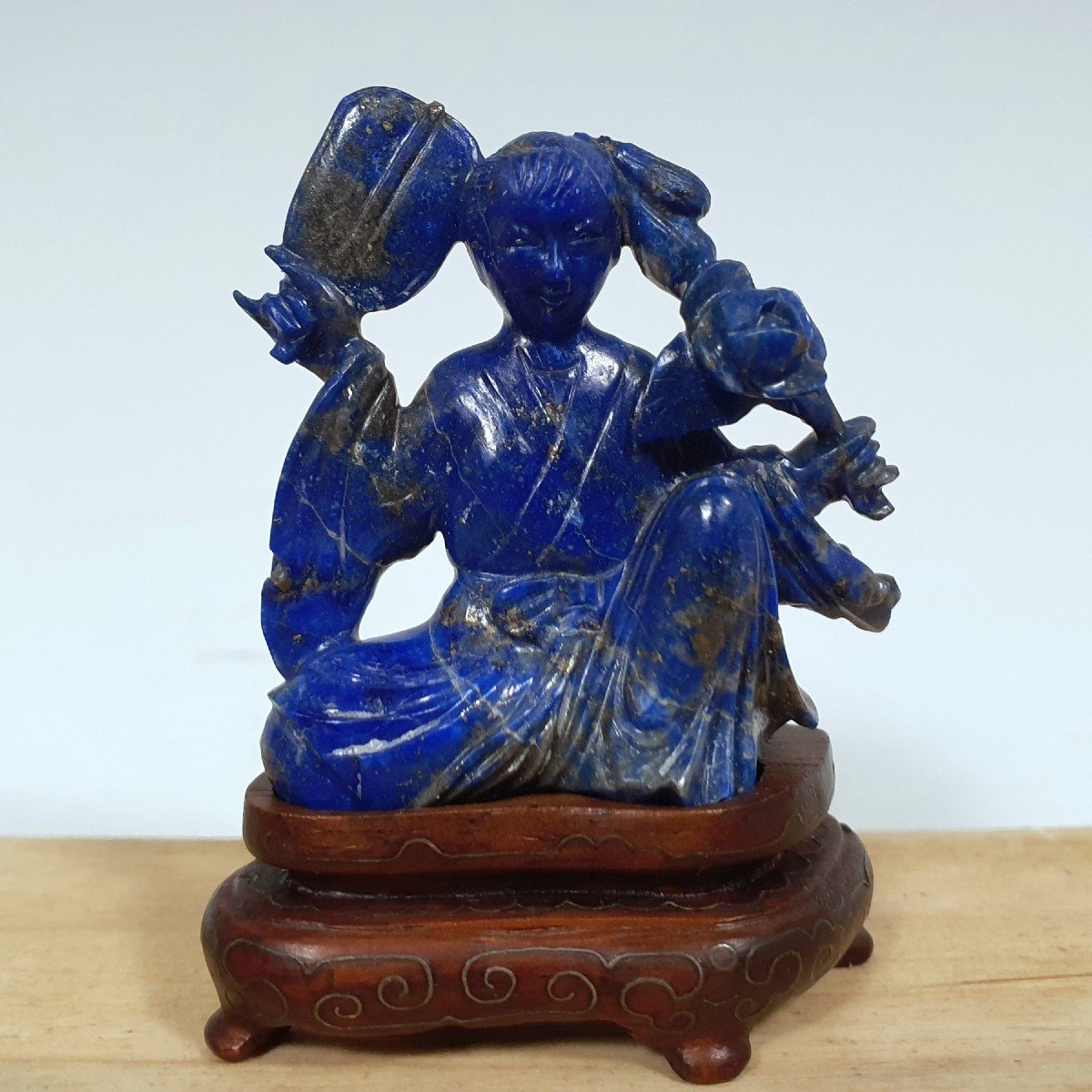 Sculpture En Lapis-lazuli