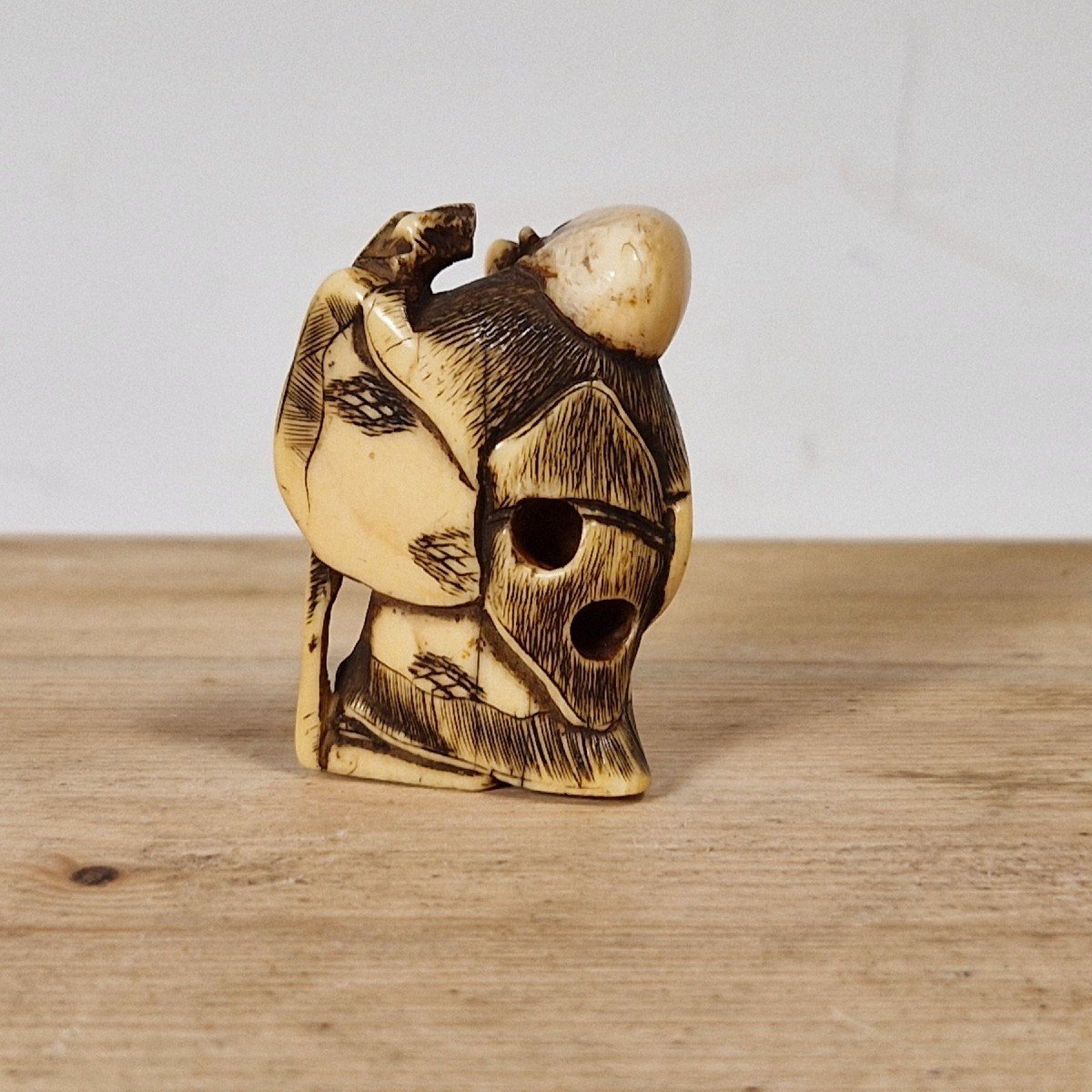 Ivory Netsuke-photo-3