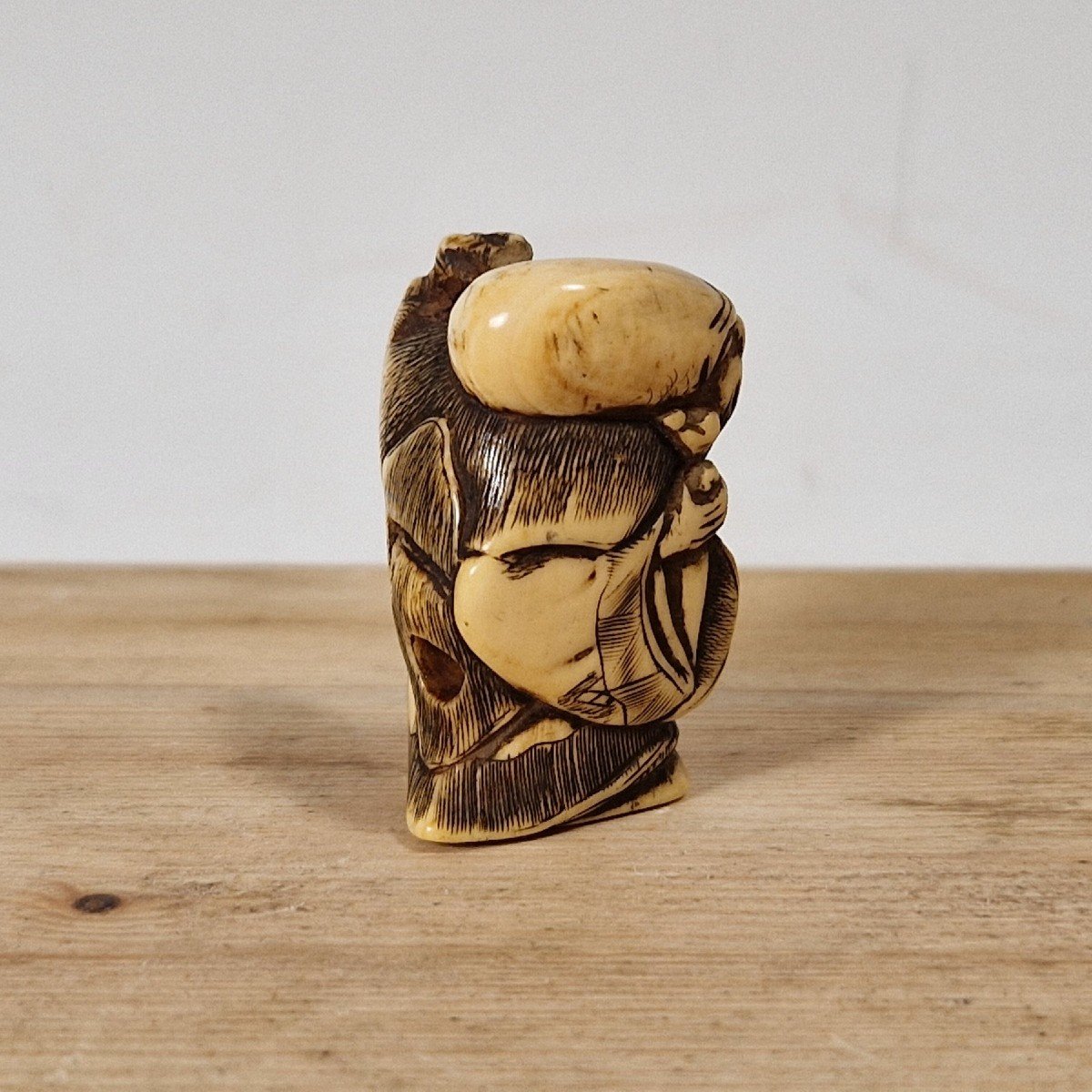 Ivory Netsuke-photo-3