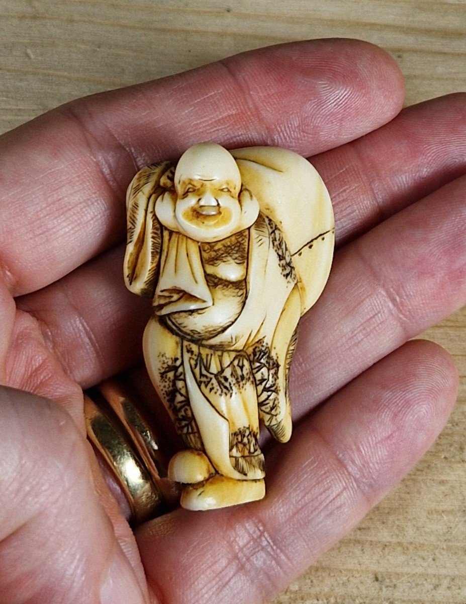 Ivory Netsuke-photo-3