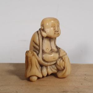 Netsuke  En Ivoire 