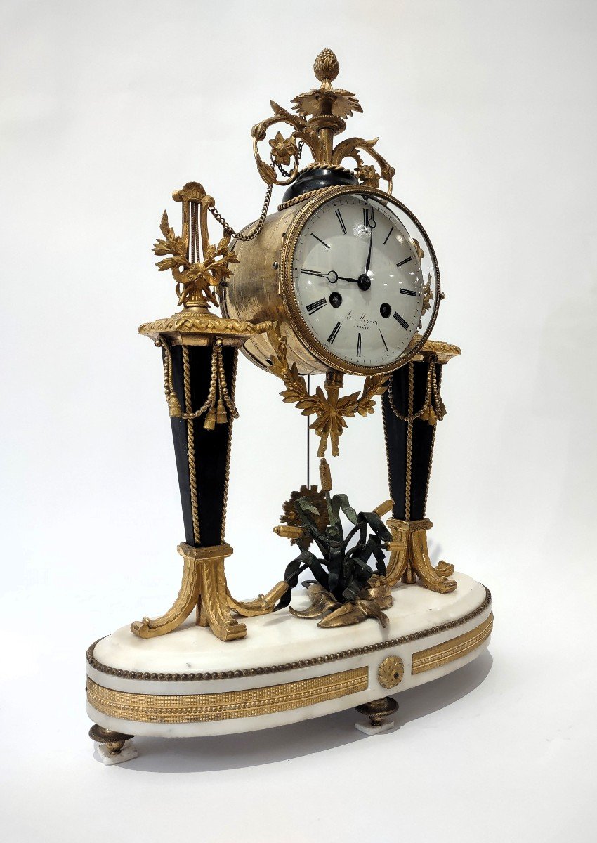 Louis XVI Clock In Marble And Gilded Bronze-photo-3